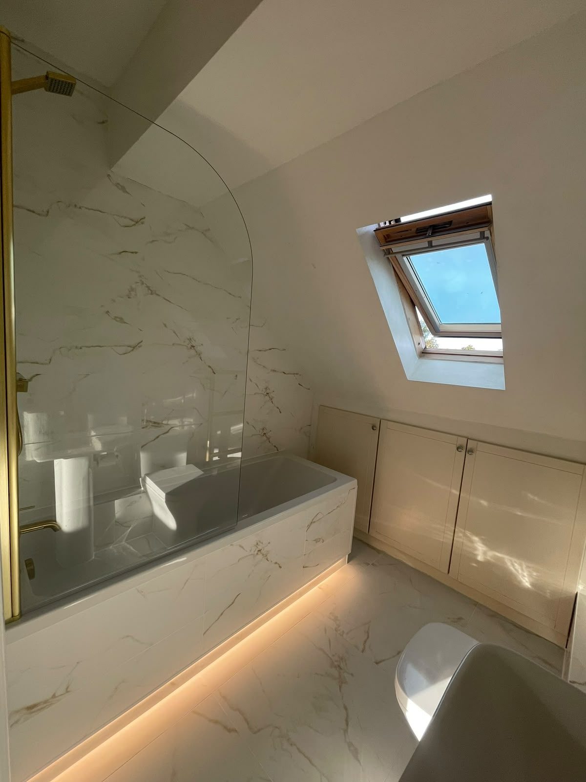 loft conversion bathroom with rooflight
